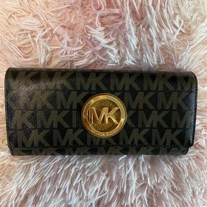 Brown Michael Kors wallet